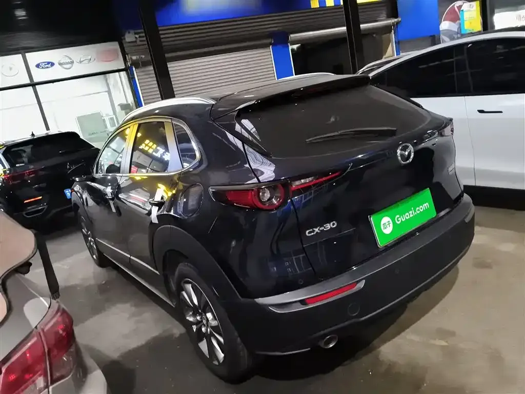 Mazda CX-30 2022 из CN, фото 3
