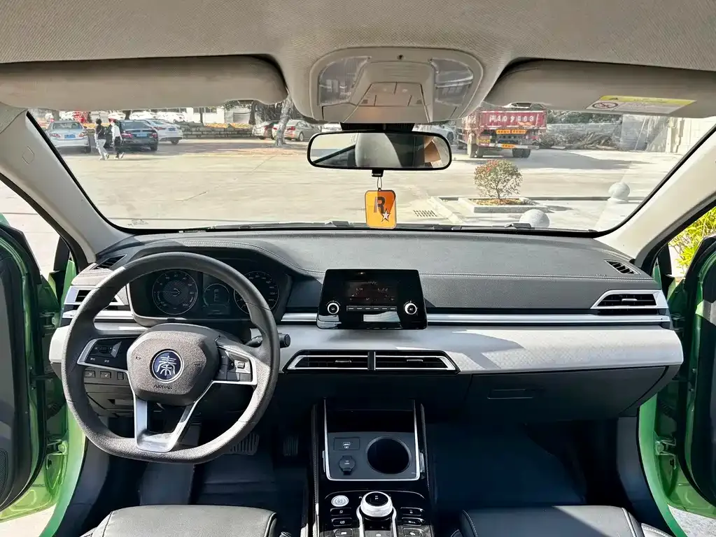 BYD Qin NEV 2024 из CN, фото 4