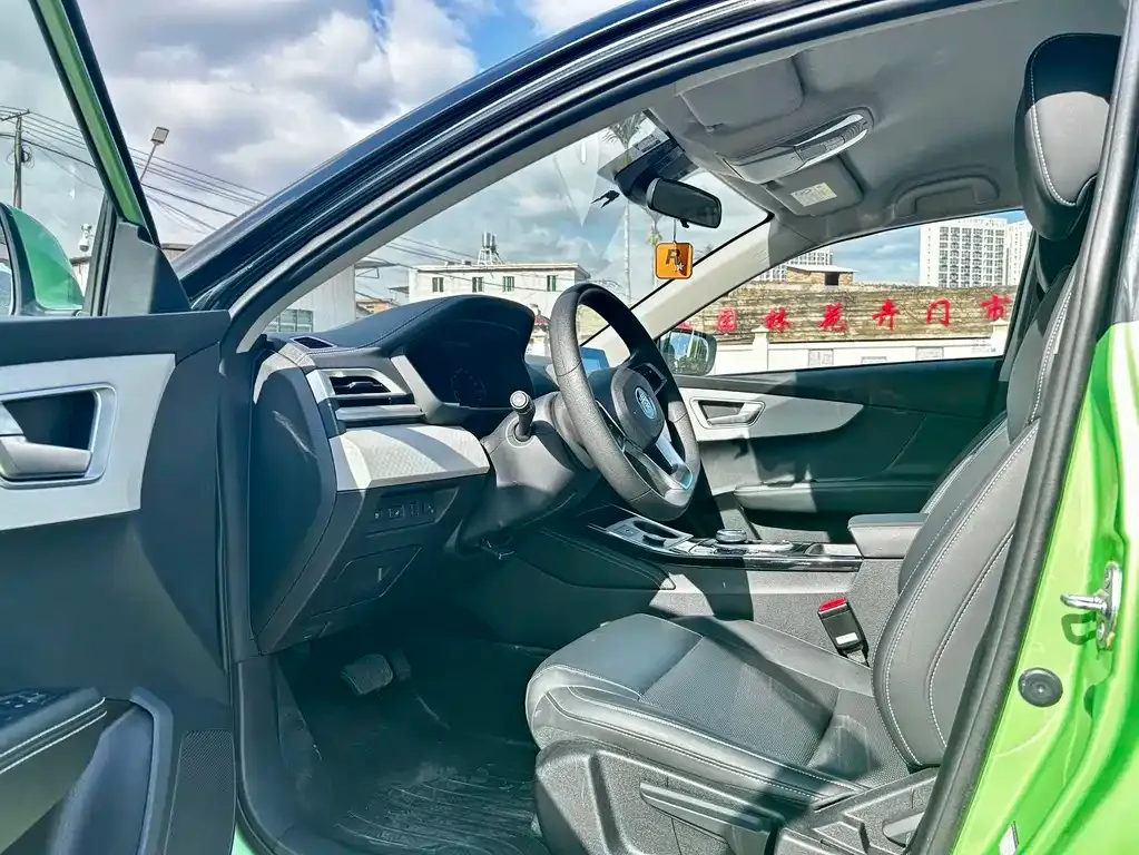 BYD Qin NEV 2024 из CN, фото 5
