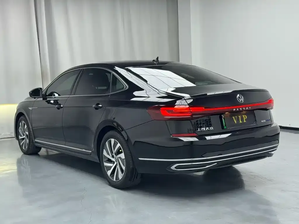 Volkswagen Passat New Energy 2023 из CN, фото 3
