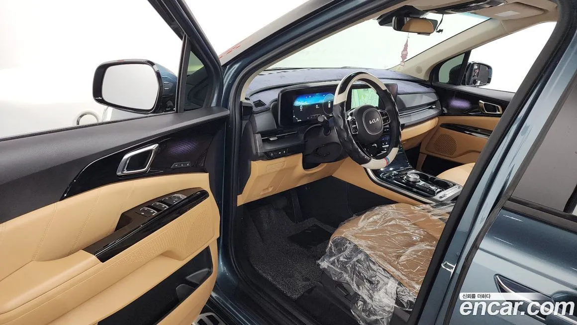 Kia Carnival — фото 10