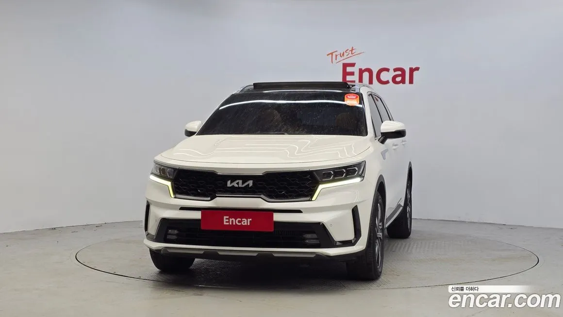 Kia Sorento — фото 6