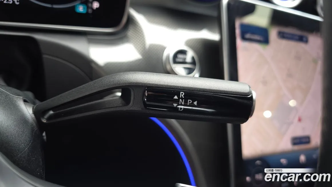 Mercedes-Benz C-Class 2025 из KR, фото 9
