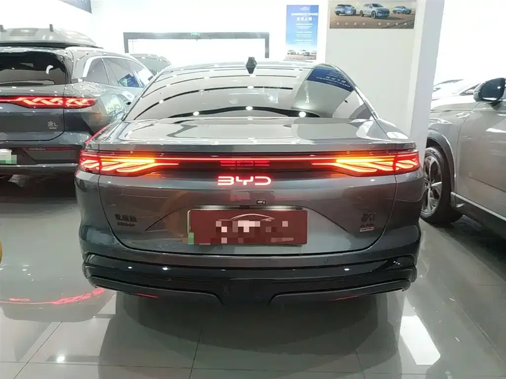 BYD Han L 2025 из CN, фото 5