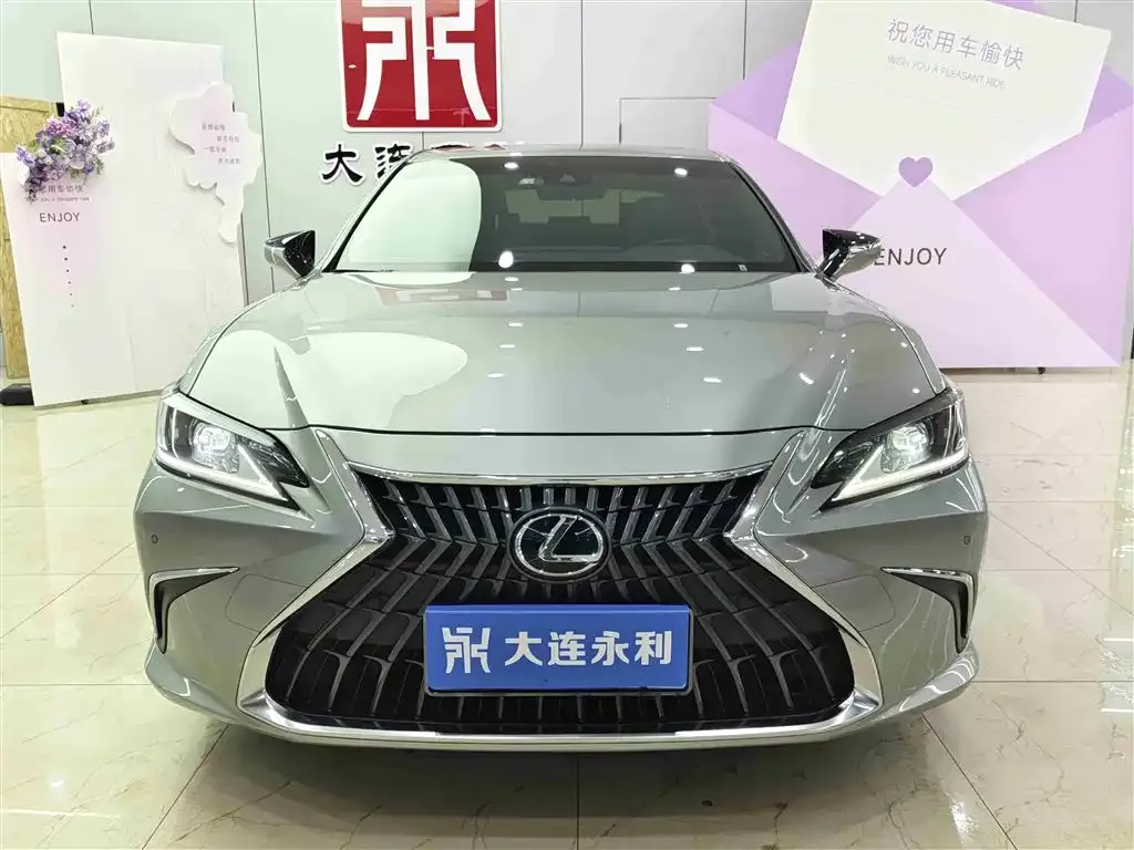 Lexus ES 2023 из CN, фото 7