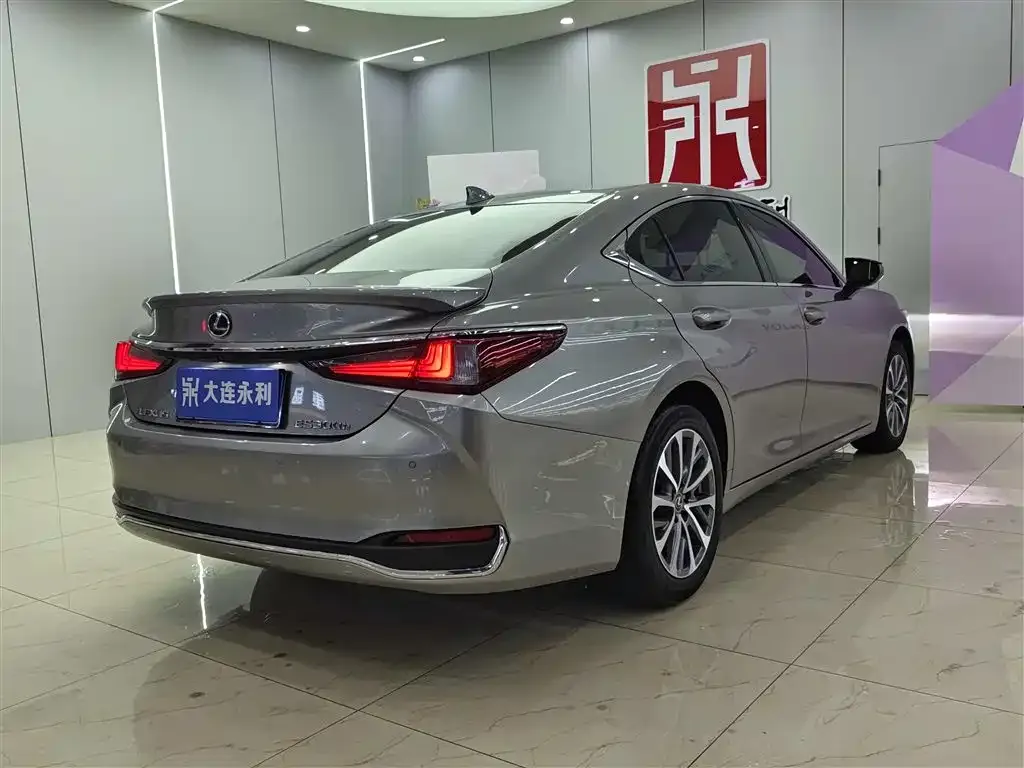 Lexus ES 2023 из CN, фото 8