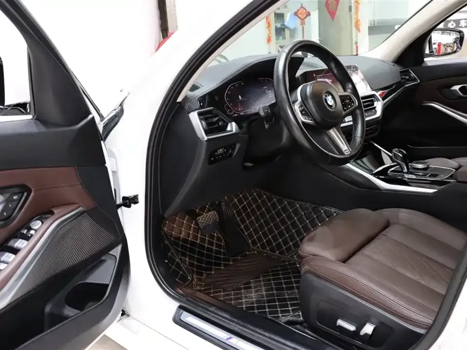 BMW 3 Series 2022 из CN, фото 8