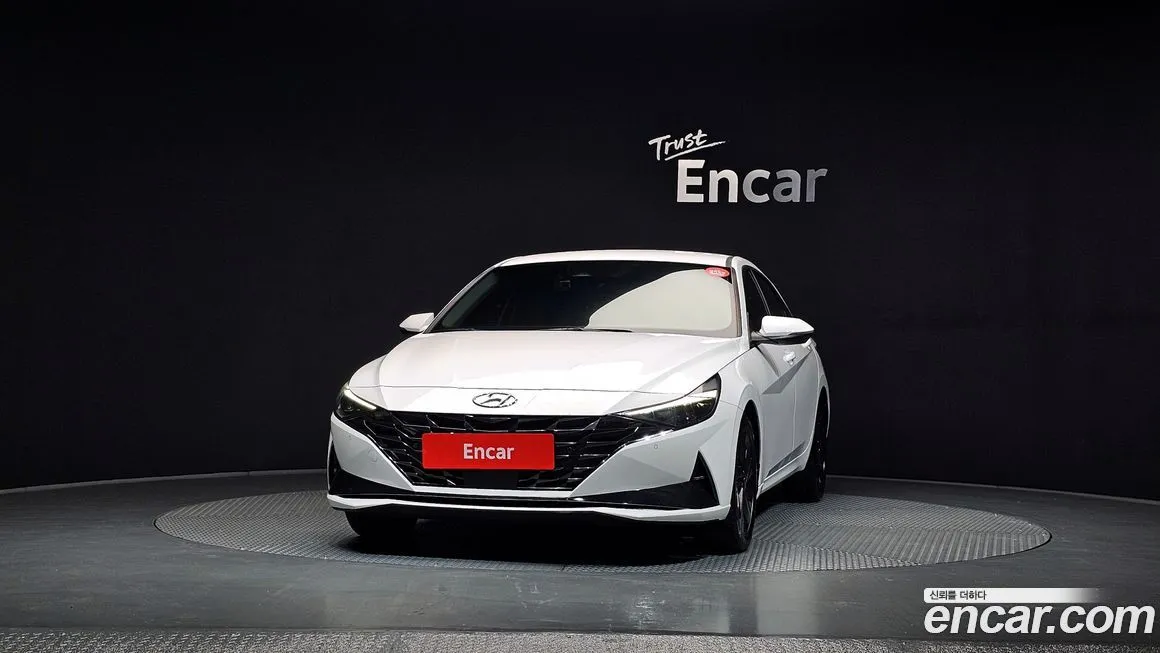 Hyundai AVANTE — фото 4