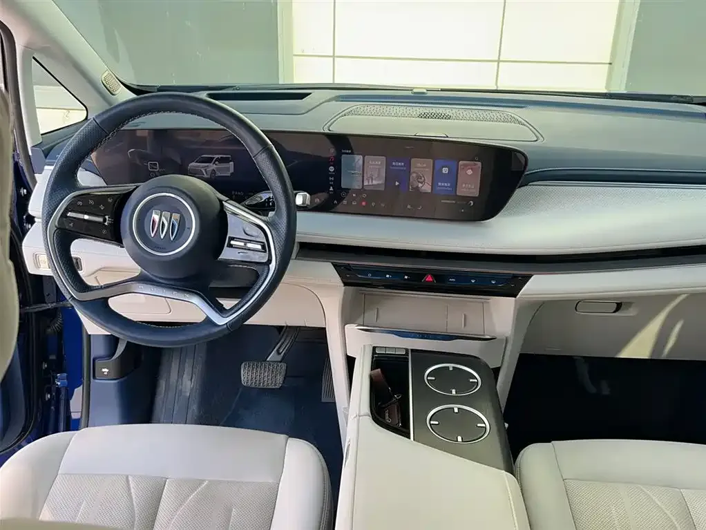 Buick GL8 Hybrid 2024 из CN, фото 2