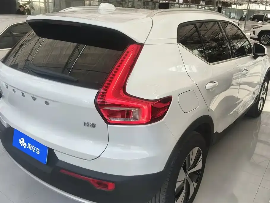 Volvo XC40 2024 из CN, фото 10