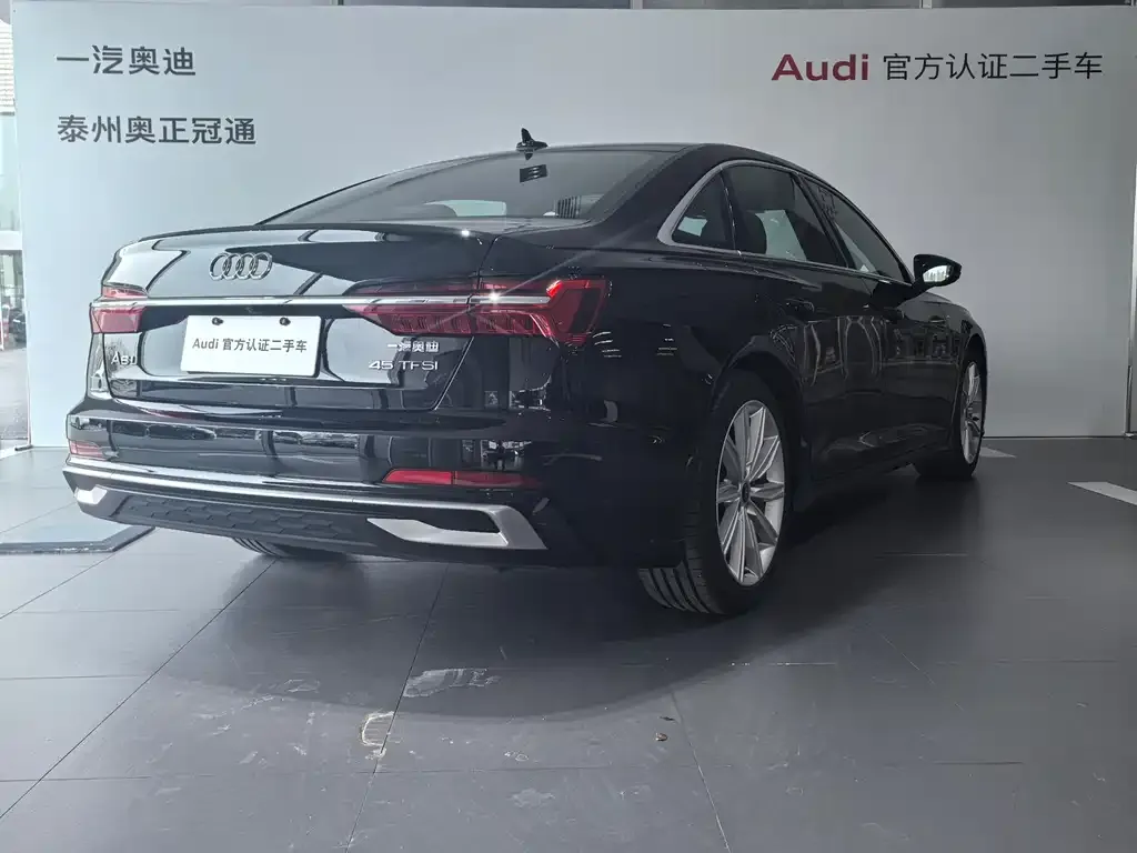 Audi A6L 2024 из CN, фото 5