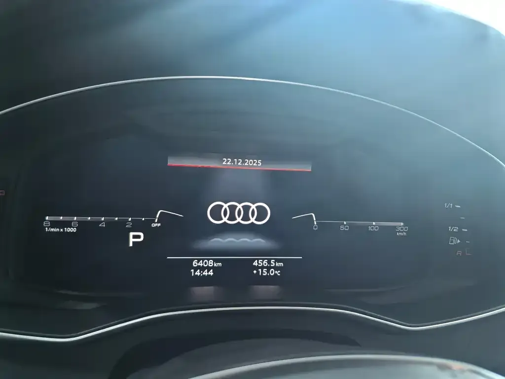 Audi A6L 2024 из CN, фото 6