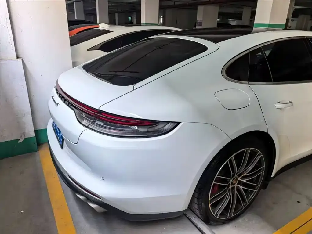 Porsche Panamera 2022 из CN, фото 5