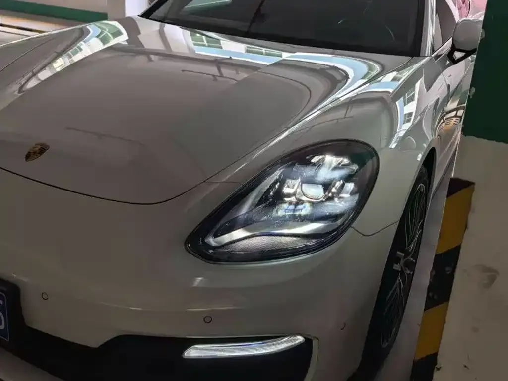 Porsche Panamera 2022 из CN, фото 2
