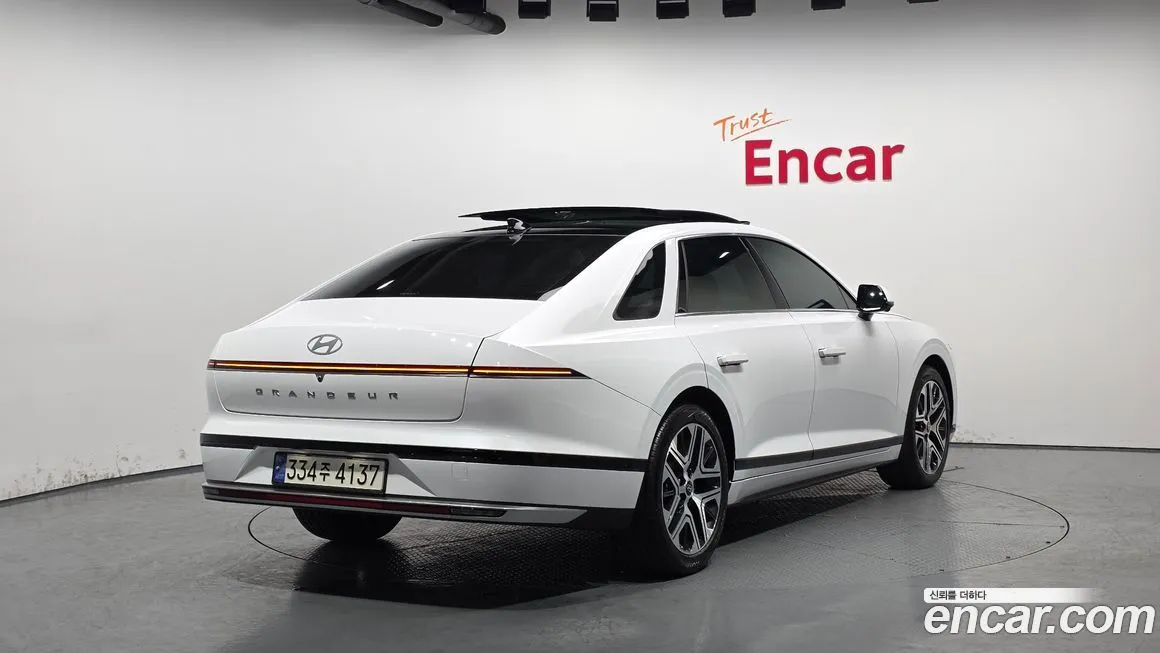 Hyundai Grandeur 2024 из KR, фото 3