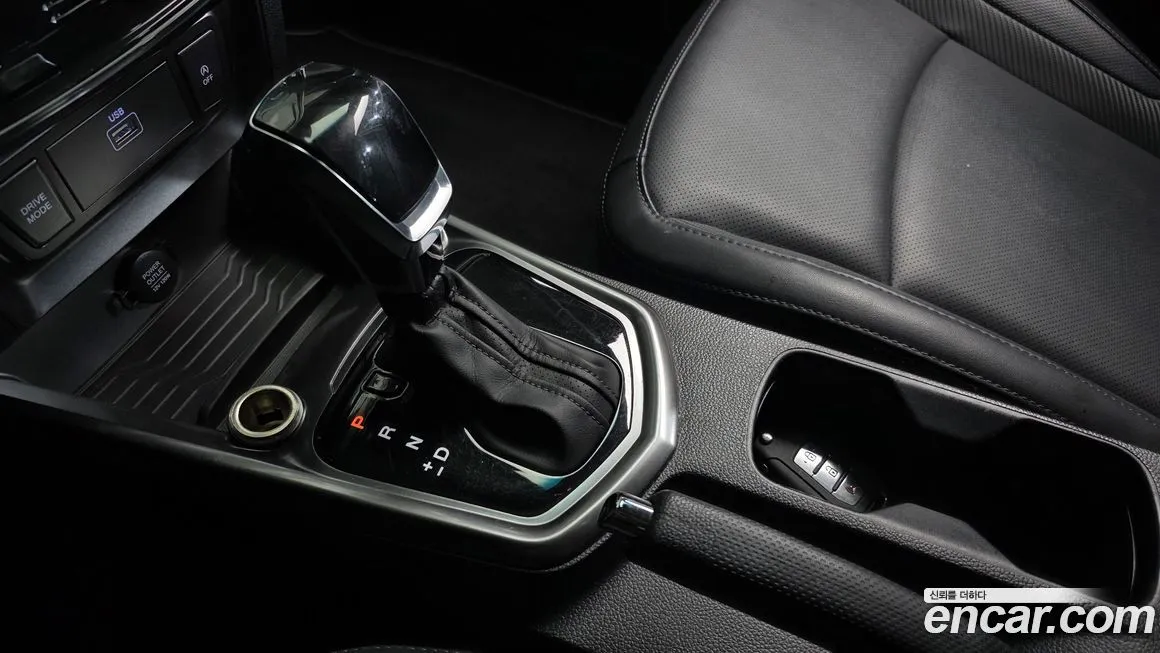 KG Mobility (Ssangyong) TIBOLI 2022 из KR, фото 9