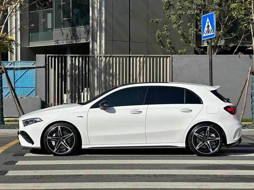 Mercedes-Benz A-Class AMG (Import) 2024 из CN, фото 9