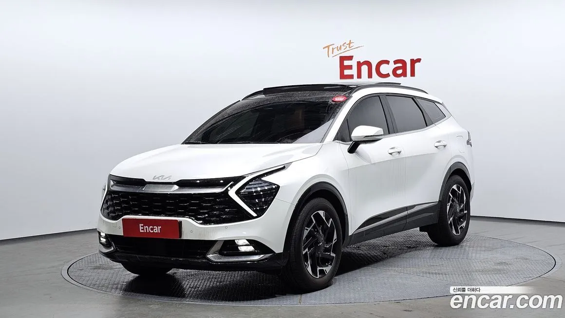 Kia Sportage — фото 1