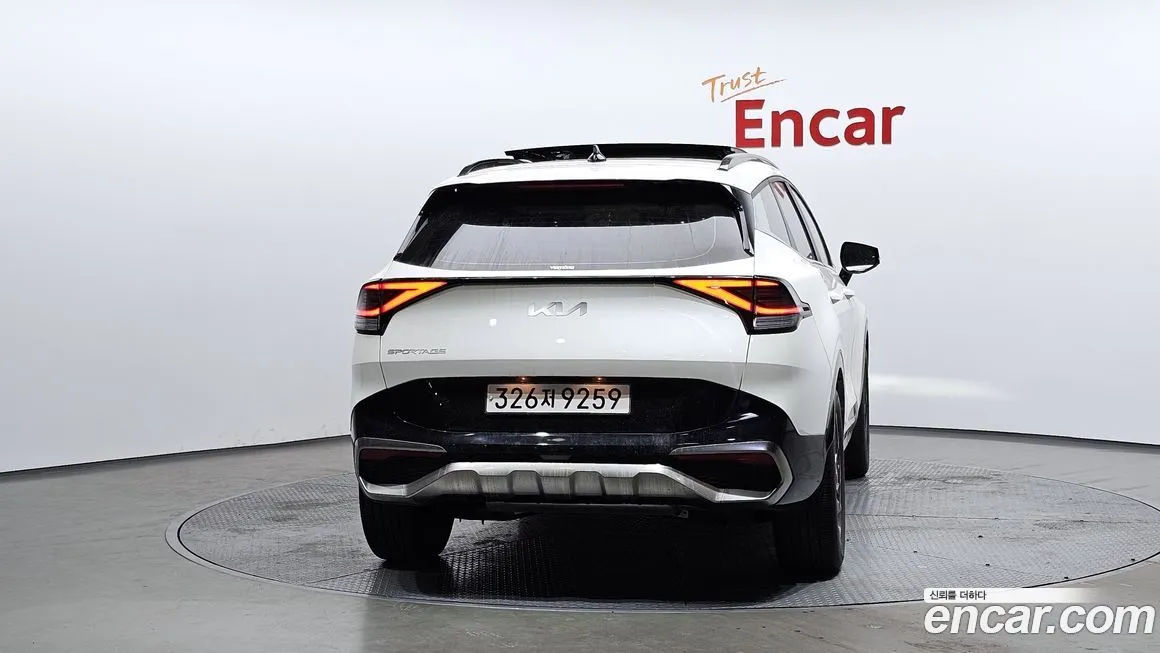 Kia Sportage — фото 9