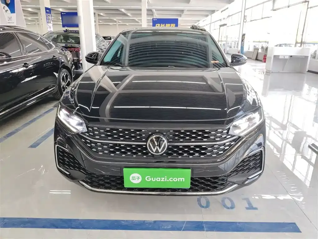 Volkswagen Passat 2024 из CN, фото 7