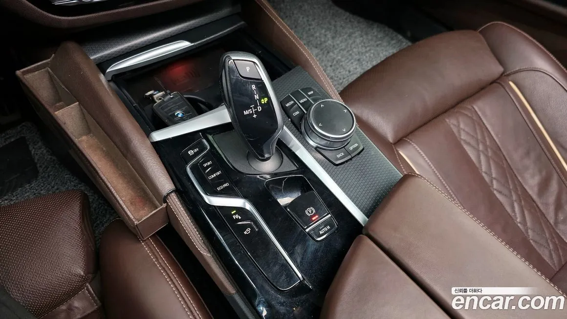 BMW 5-Series 2023 из KR, фото 7
