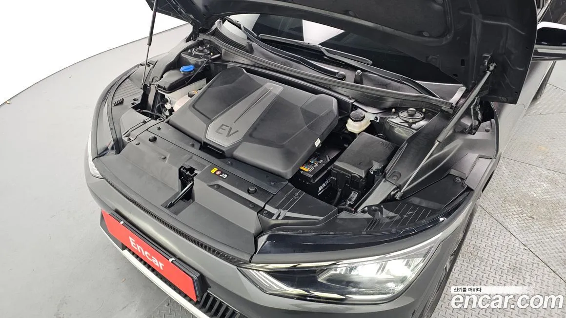 Kia EV6 2022 из KR, фото 6