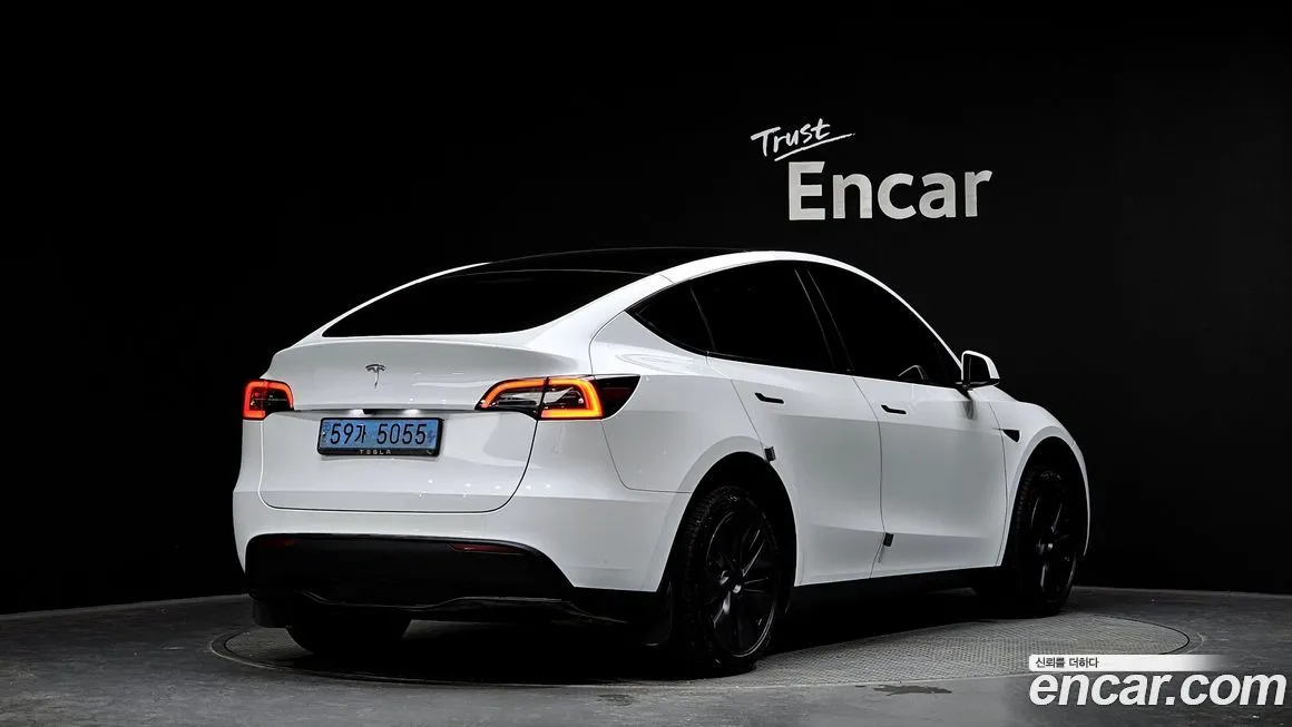 Tesla Model Y 2024 из KR, фото 4