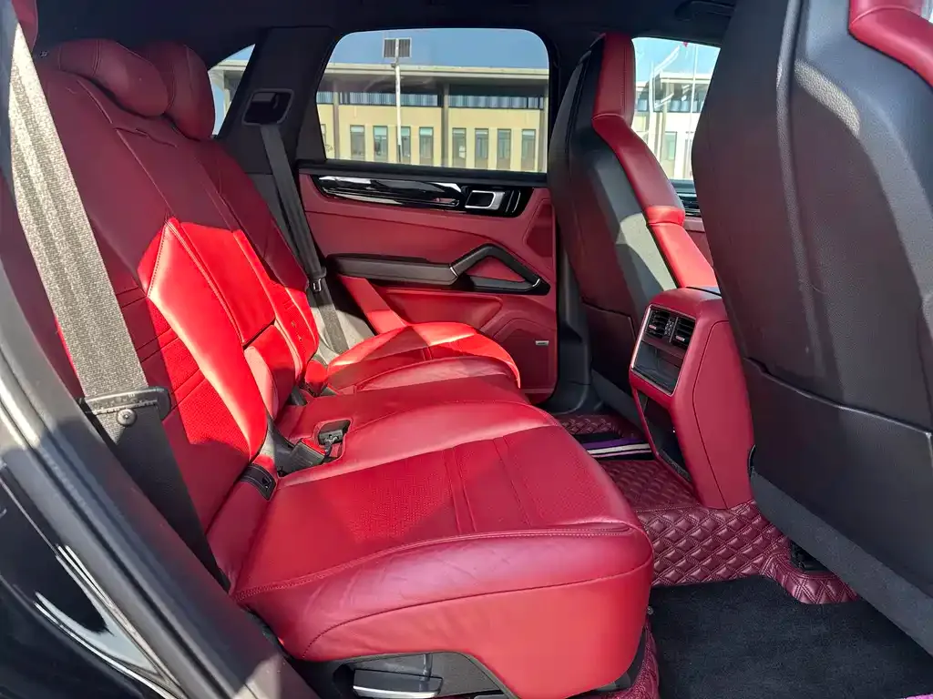 Porsche Cayenne 2021 из CN, фото 3
