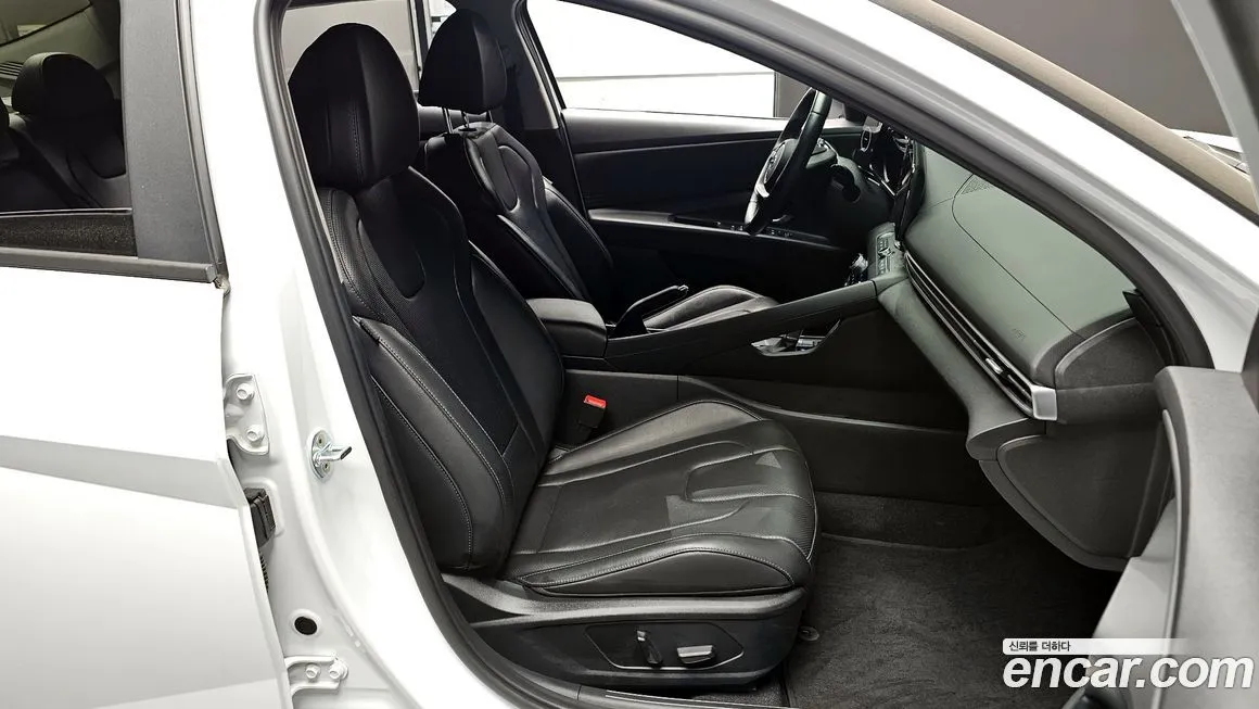 Hyundai AVANTE 2023 из KR, фото 9