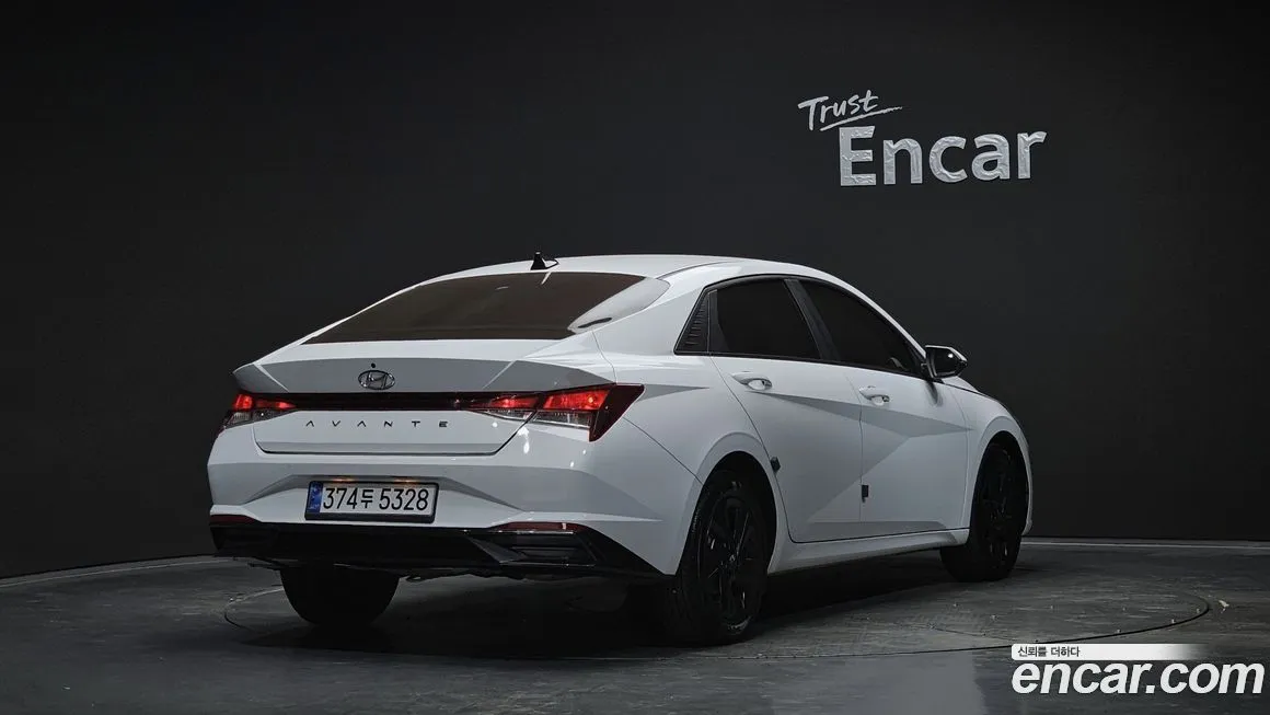 Hyundai AVANTE 2023 из KR, фото 10
