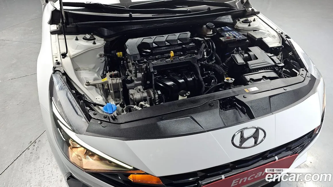 Hyundai AVANTE 2023 из KR, фото 6