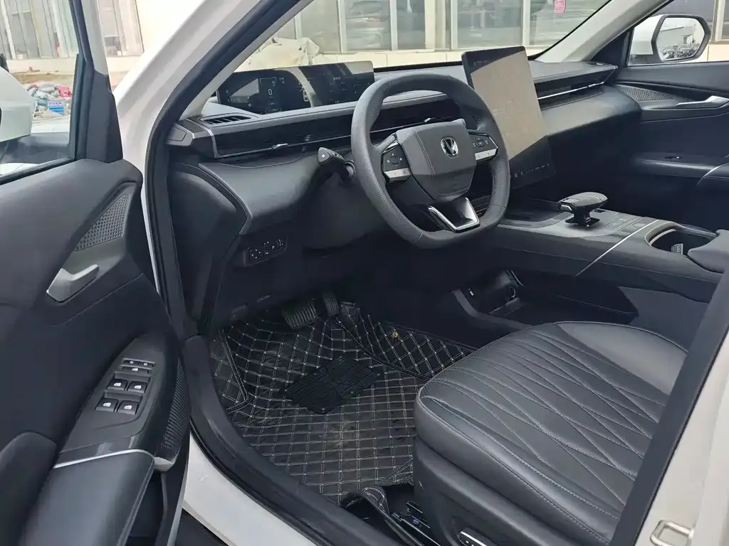 Changan Eado 2024 из CN, фото 4