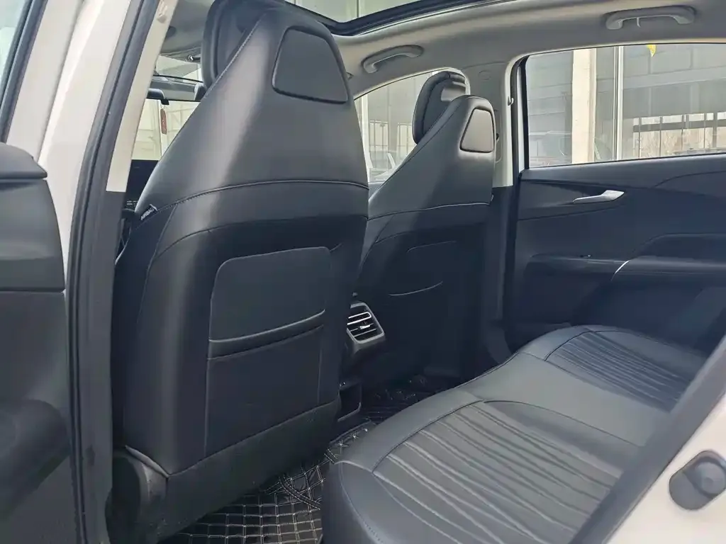Changan Eado 2024 из CN, фото 5