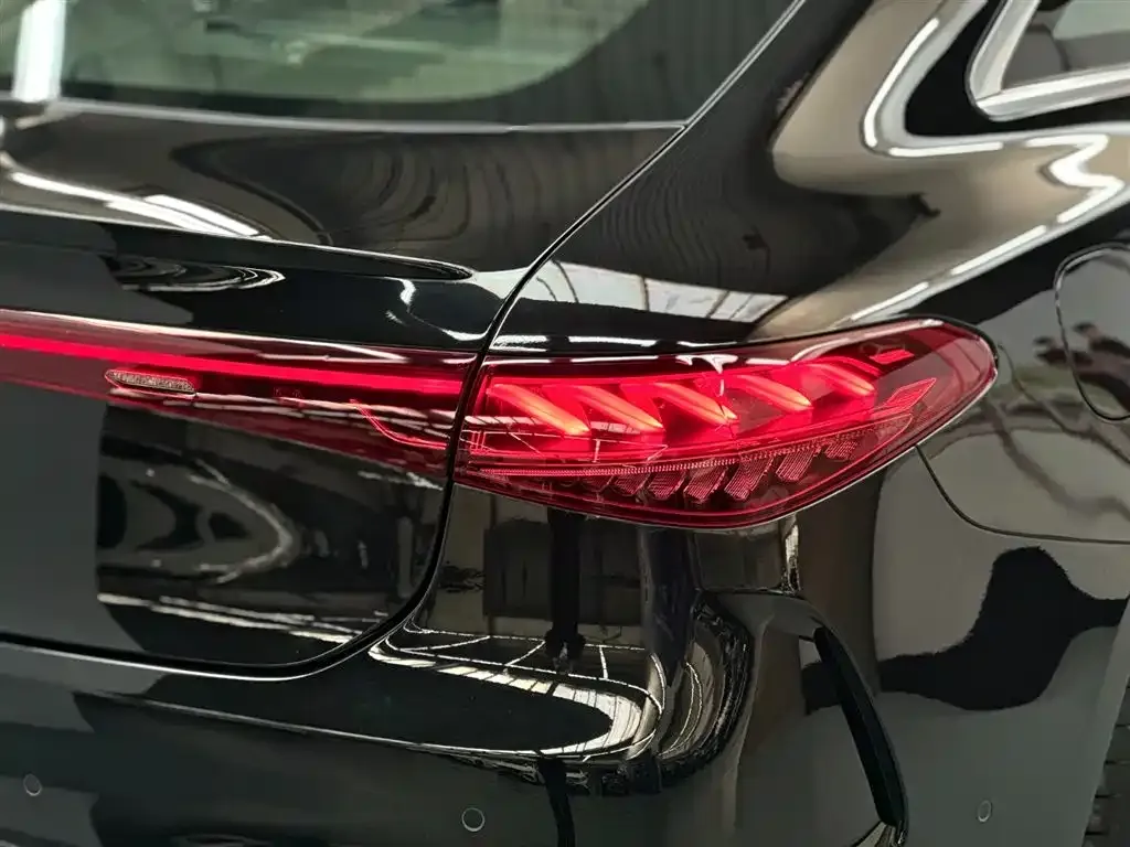 Mercedes-Benz EQS 2023 из CN, фото 8