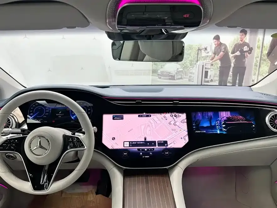 Mercedes-Benz EQS 2023 из CN, фото 2