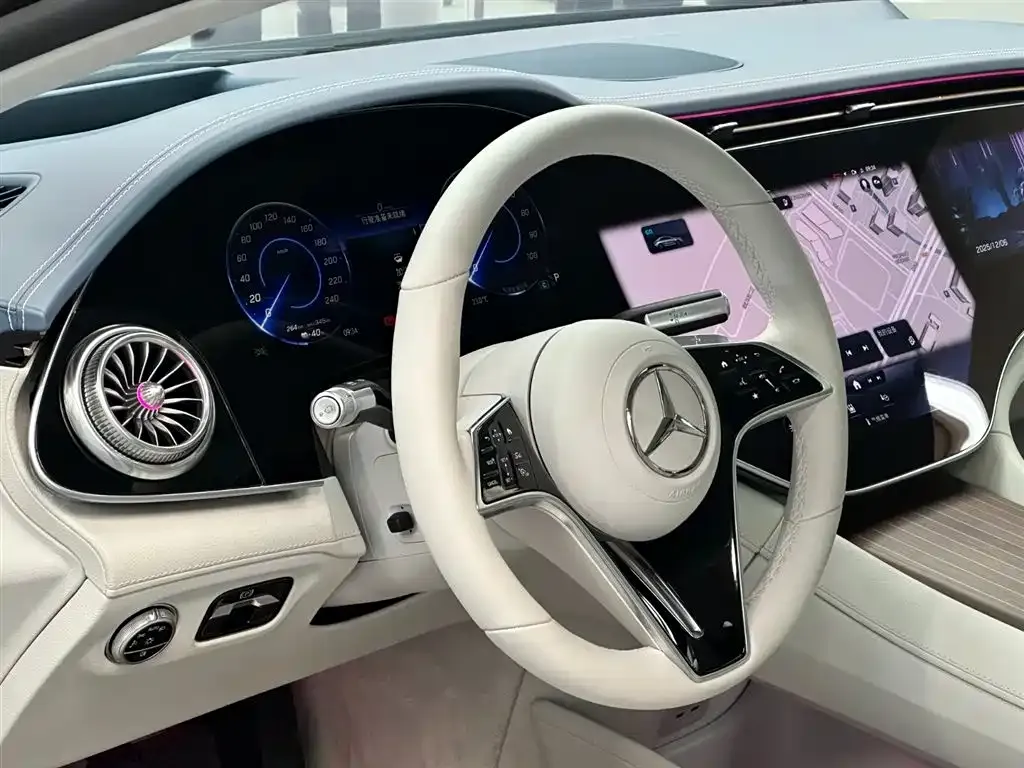 Mercedes-Benz EQS 2023 из CN, фото 10
