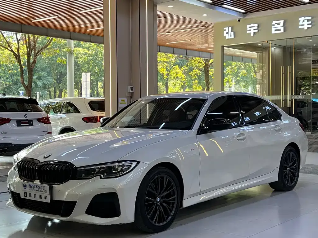 BMW 3 Series — фото 1