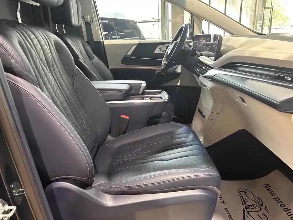 Buick Century 2025 из CN, фото 10