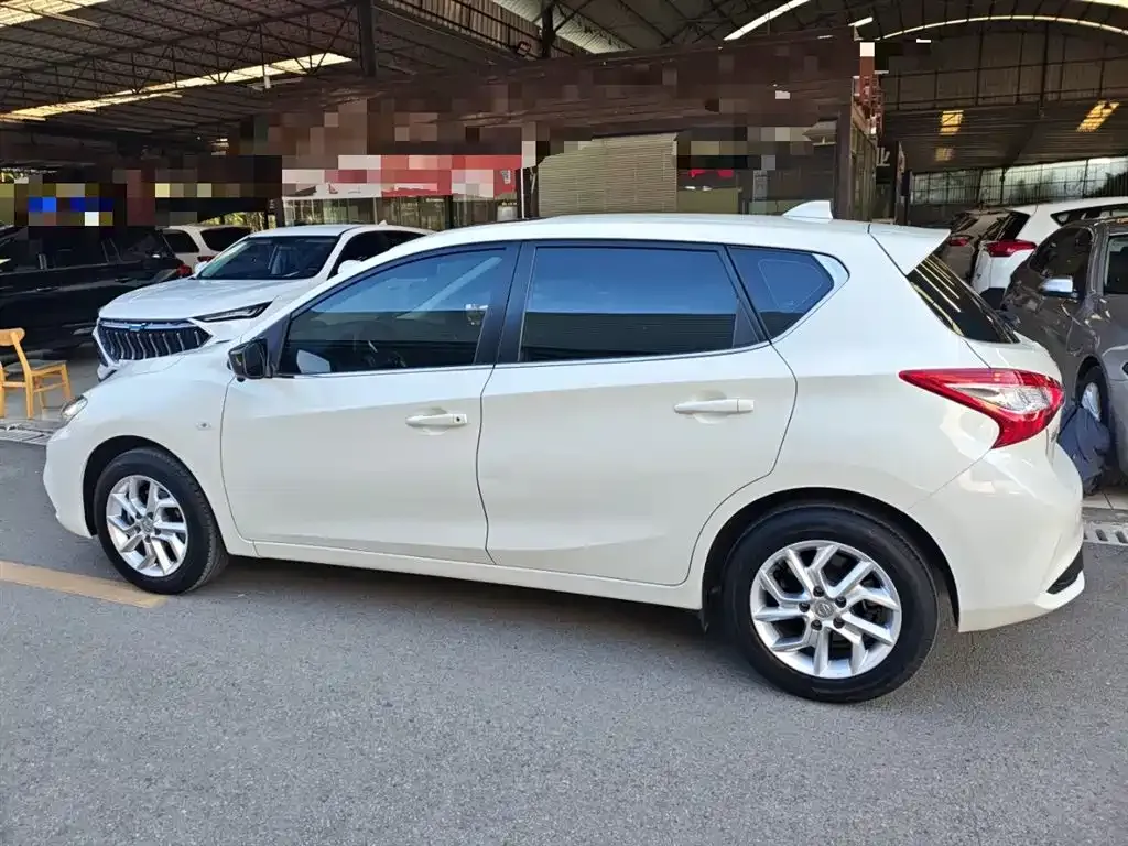 Nissan Tiida 2024 из CN, фото 7
