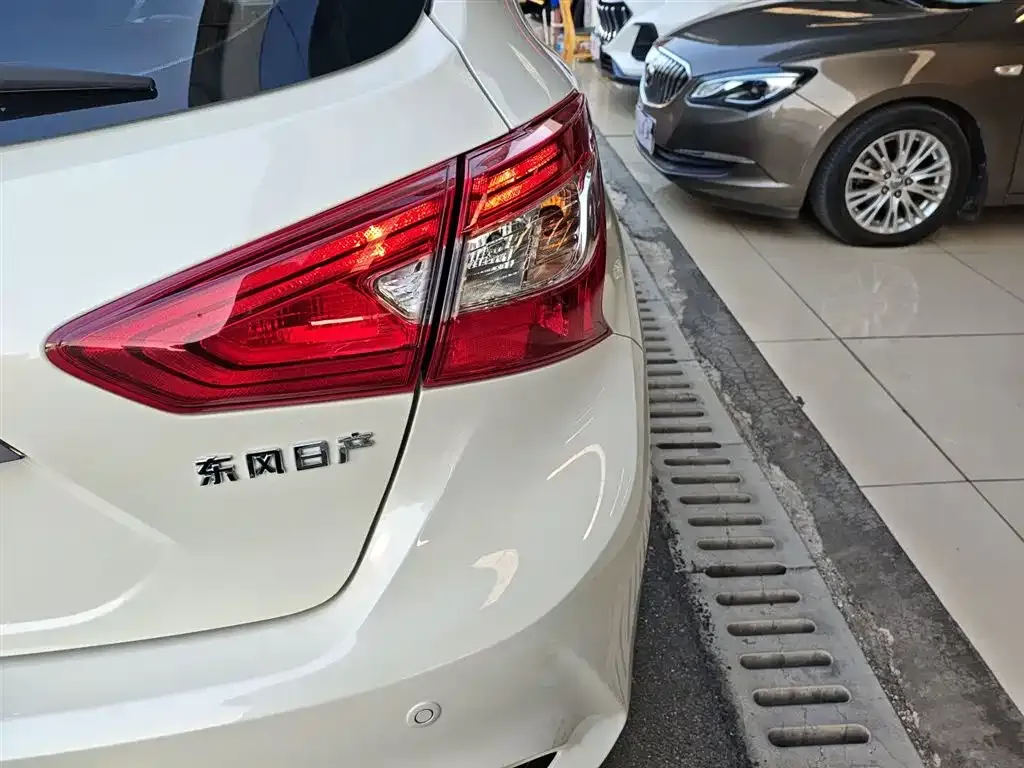 Nissan Tiida 2024 из CN, фото 6