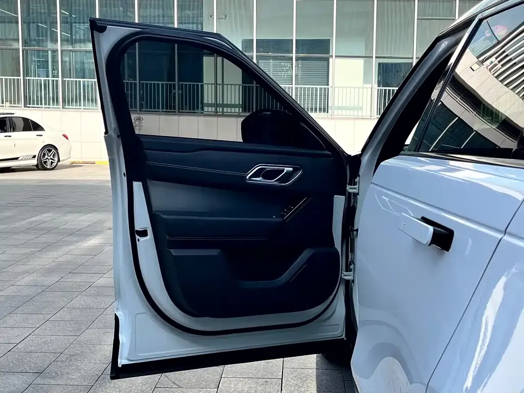 Land Rover Velar 2022 из CN, фото 7