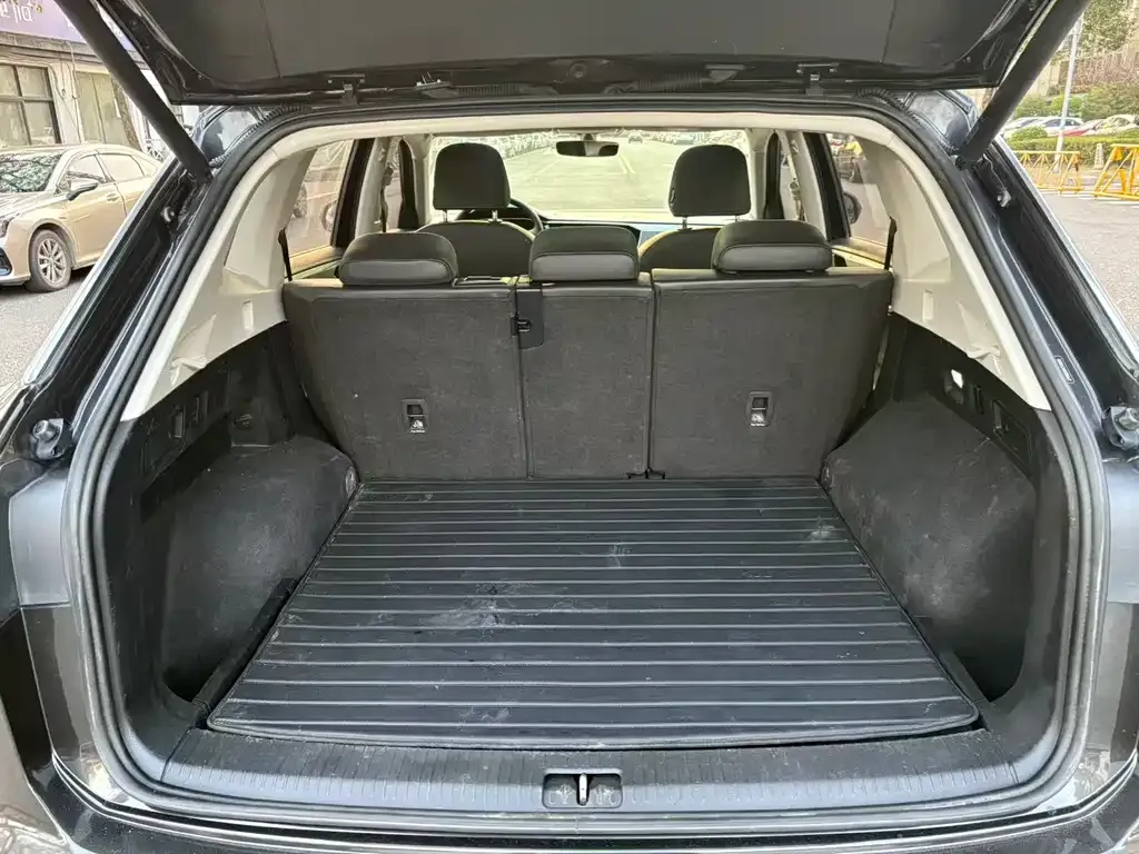 Volkswagen Tayron 2021 из CN, фото 8