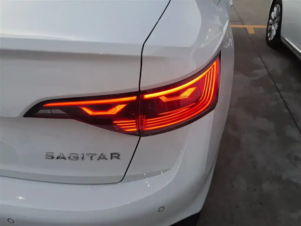 Volkswagen Sagitar 2026 из CN, фото 3
