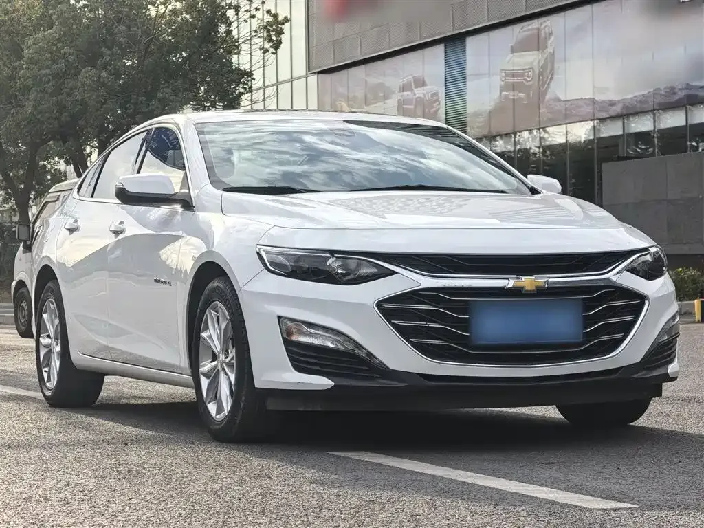 Chevrolet Malibu XL — фото 10