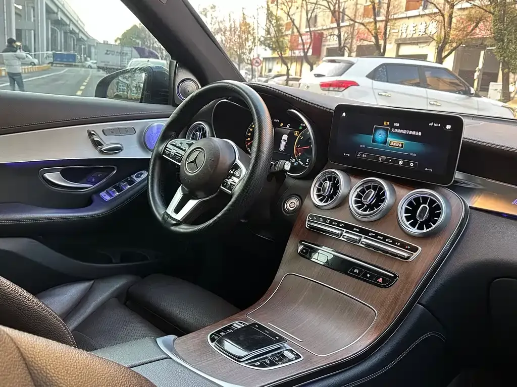 Mercedes-Benz GLC 2021 из CN, фото 8