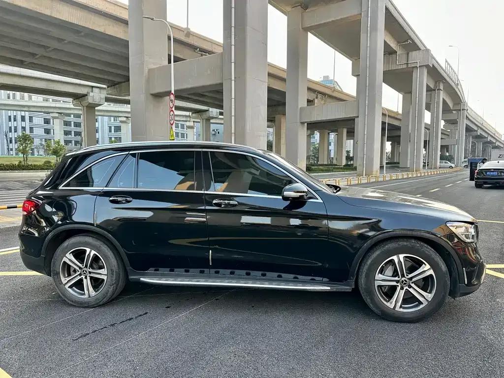 Mercedes-Benz GLC 2021 из CN, фото 9