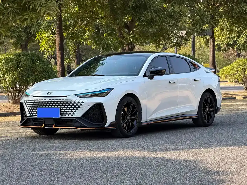 Changan UNI-V 2024 из CN, фото 1