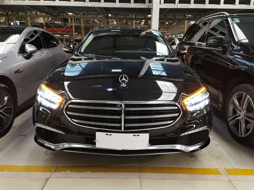 Mercedes-Benz E-Class 2023 из CN, фото 2