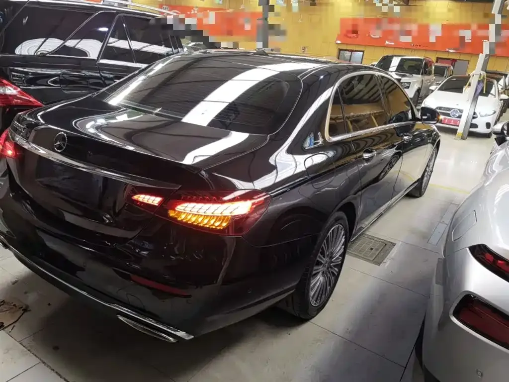 Mercedes-Benz E-Class 2023 из CN, фото 3