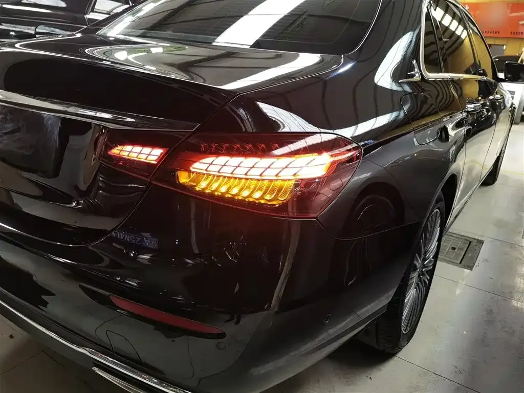 Mercedes-Benz E-Class 2023 из CN, фото 8